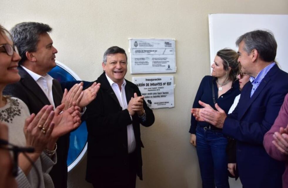 Peppo inauguró tres nuevos jardines de infantes en Castelli