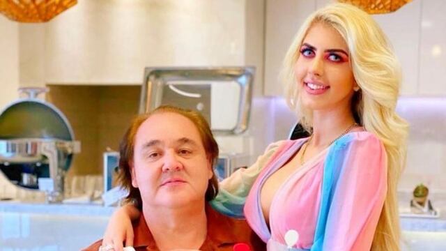 Roberto González Vaesken y su novia (web)\u002E