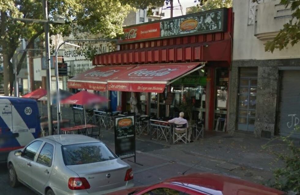 El tarifazo eléctrico pone en jaque a un tradicional bar de zona sur