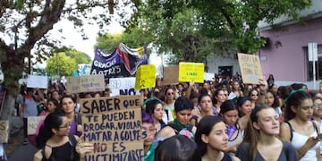 Marcha por el Día de la Mujer en Salta (Vía Salta)