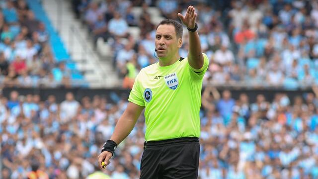 Fernando Rapallini explicó los motivos por los que no cobró penal para Boca en el final ante Racing.