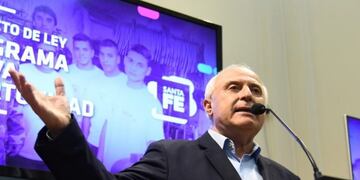 El gobernador critió a los diputados peronistas\u002E (Twitter)