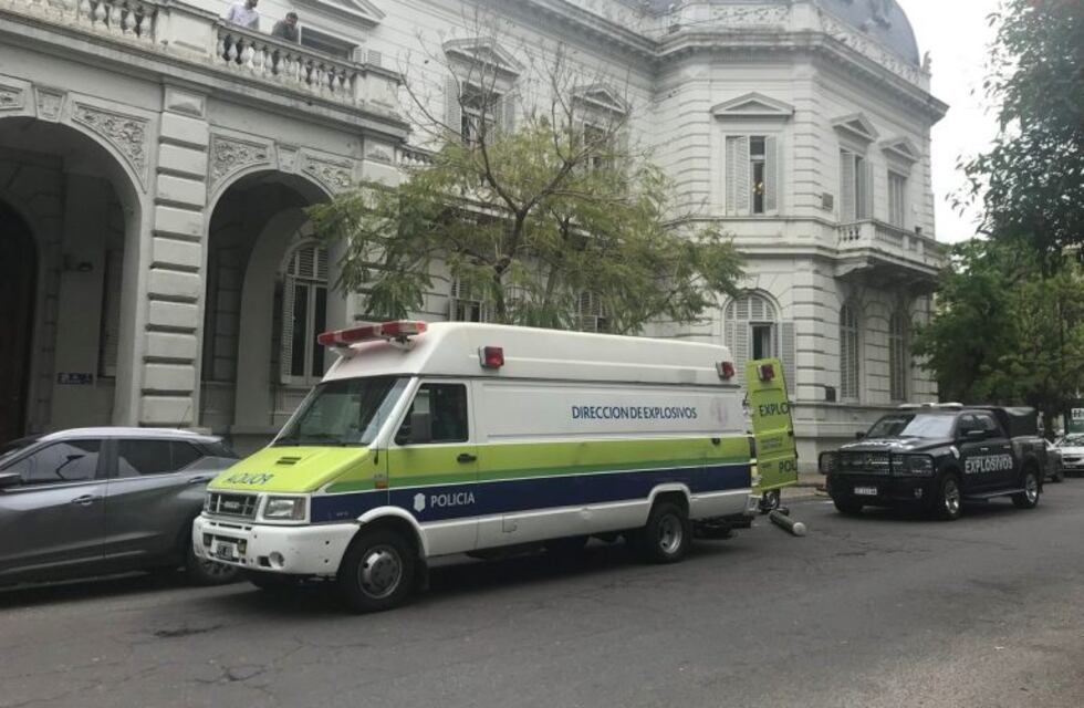 Evacuaron Tribunales por un "objeto extraño": una caja de CD vacía