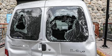 Así quedó el vehículo que atacaron empleados municipales\u002E