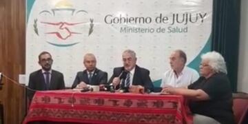 Conferencia de prensa Ministro Bouhid