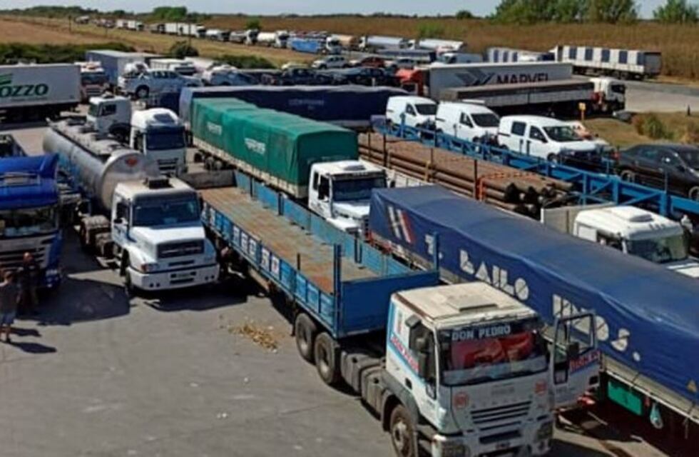 Problemas en Vicuña Mackena por el corte de Ruta 7
