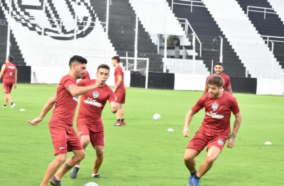 Sin Jonathan Herrera e Ismael Quílez Central Córdoba se prepara para jugar con Boca