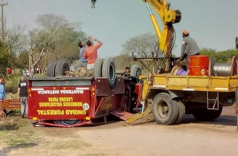 Bombero voluntario de 18 años murió aplastado por la autobomba en Laguna Paiva