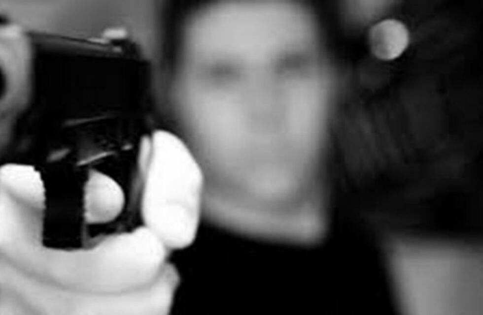 Abordaron a un contador de Puerto Esperanza y le robaron un maletín con cheques