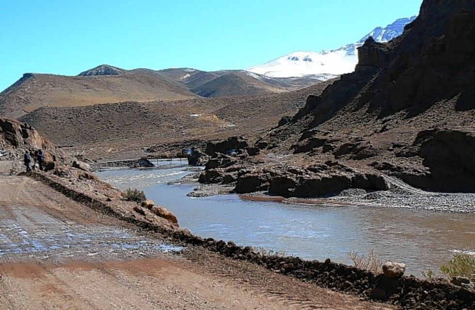 Sigue la pelea entre Rodolfo Suárez y Celso Jaque por el trasvase