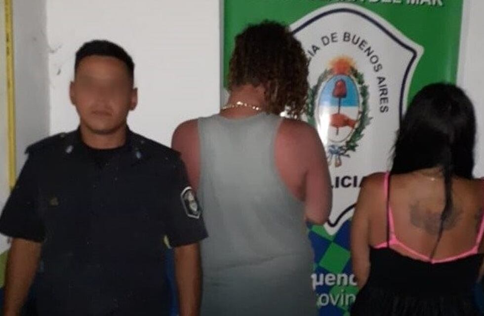 Santa Clara: una pareja enterró a su hija de dos años en la arena para poder meterse en el mar