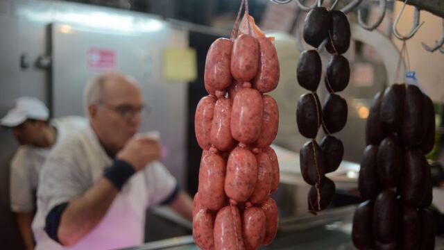Sausages for sale are displayed in a market in Buenos Aires, on October 27, 2015. Sausages, ham and other processed meats cause bowel cancer, and red meat