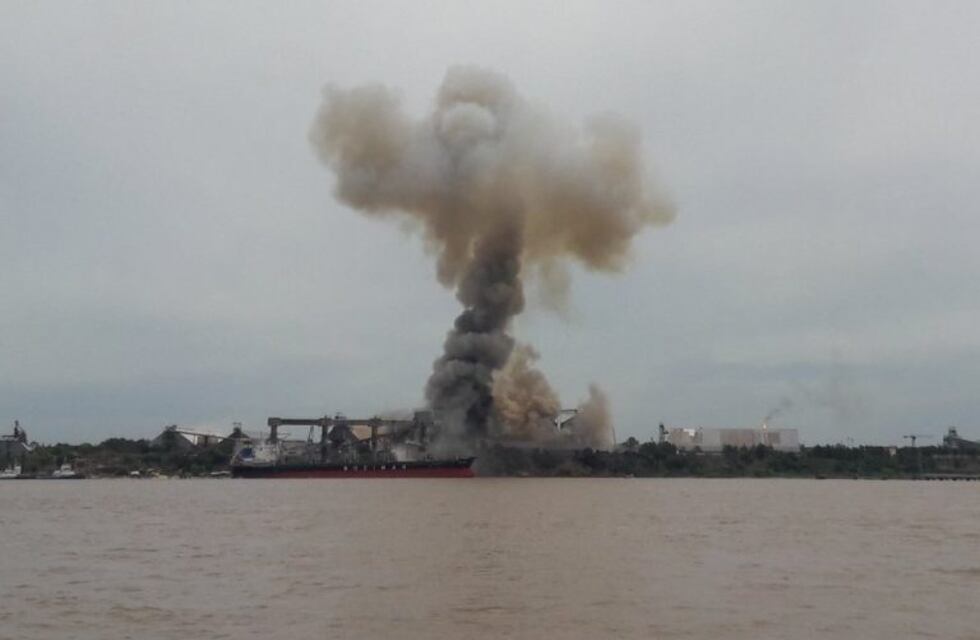 Un muerto y al menos nueve heridos por una explosión en el complejo de la ex Nidera