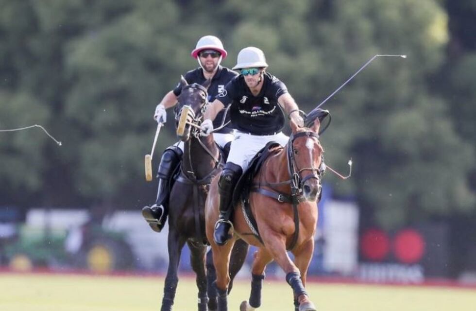 La Dolfina ganó por quinto año consecutivo el Abierto de Tortugas y va por la Triple Corona