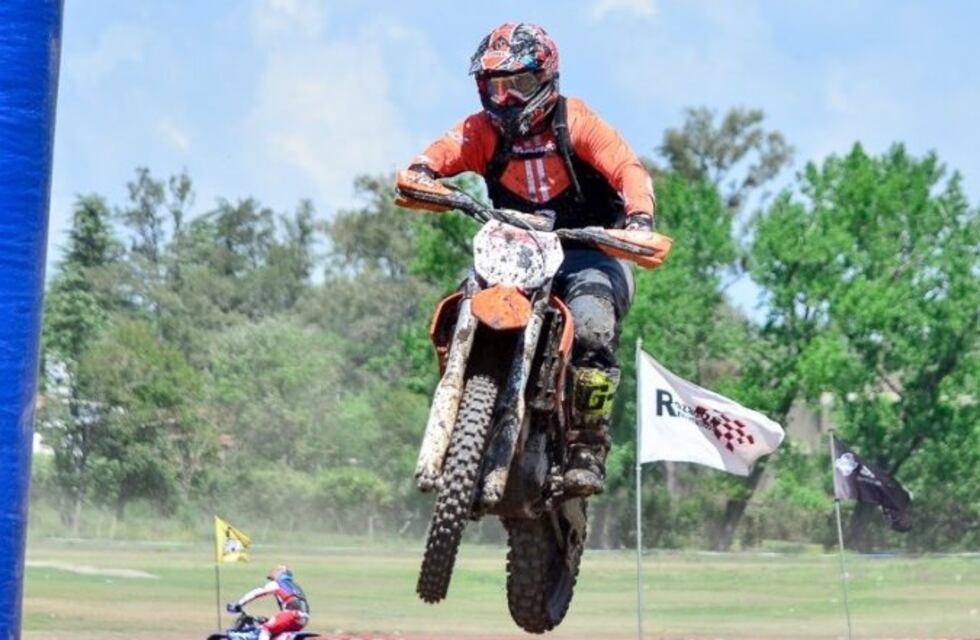 Podio para pilotos altagracienses en el NCC Enduro