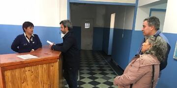 El secretario de Cultura, Ariel Avalos denunció en la Comisaría 1° de Viedma a la firma Construcciones Normalizadas S\u002EA\u002E