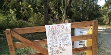 En Tinkunaku familias kollas buscan refugio del coronavirus en los cerros (El Tribuno)