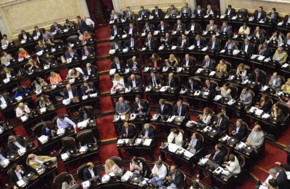 Diputados acordaron eliminar el sistema de canje de pasajes por dinero