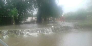 Desborde del canal maestro sur.