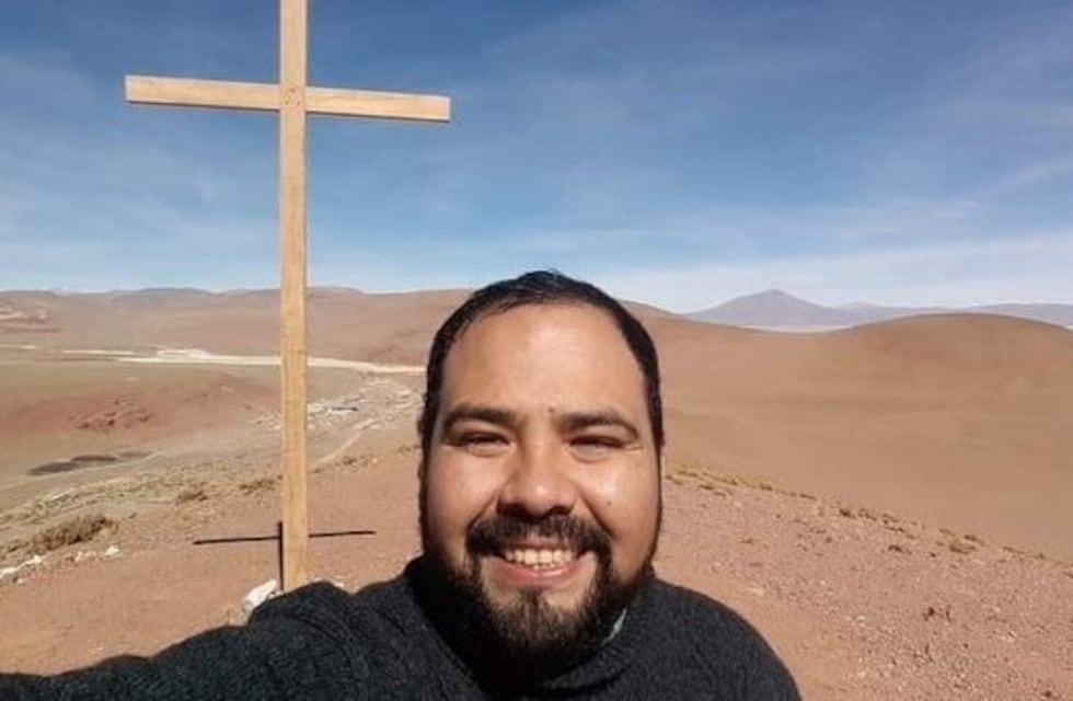 El cura acusado de abuso sexual se negó a declarar y continuará detenido