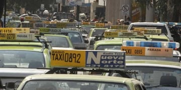 Los taxistas irán hasta el Concejo Deliberante para exigir que traten el aumento\u002E