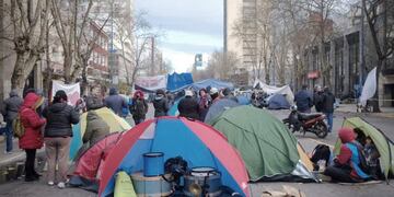 Acampe en la Municipalidad de Mar del Plata\u002E