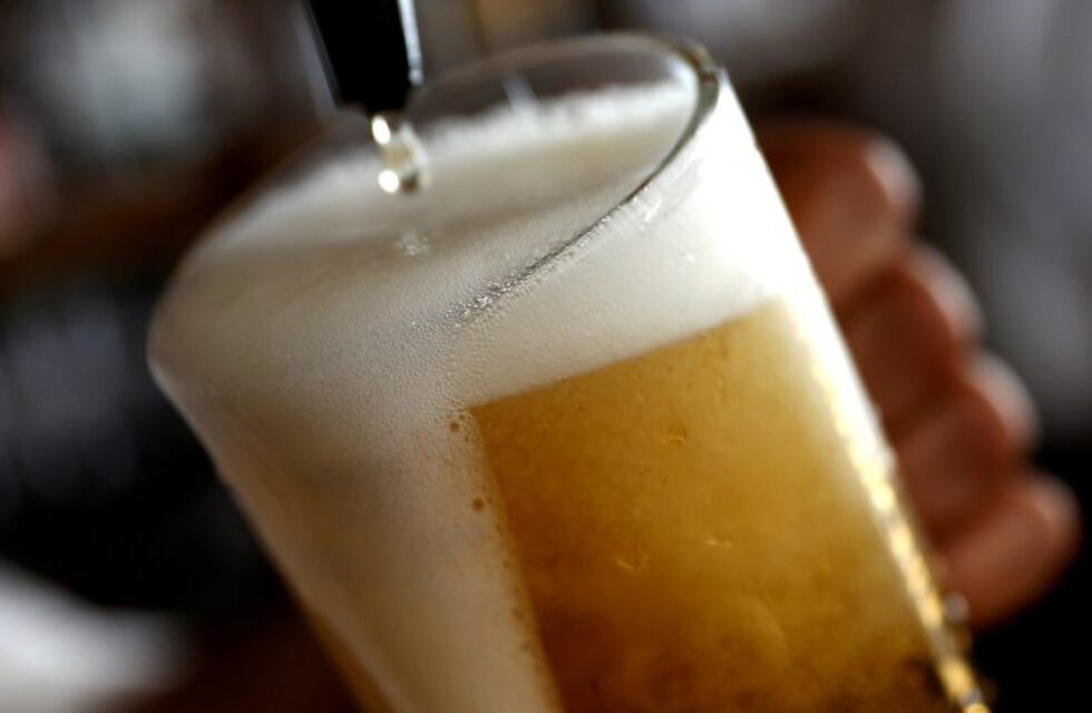 Si te sacaste un 10 en la facu, tenés una pinta gratis en un bar cordobés