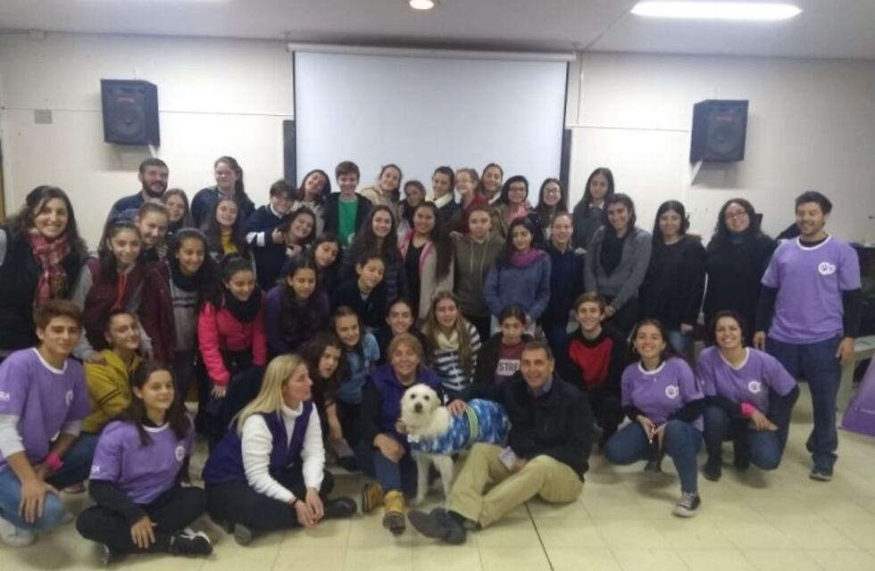 Alta Gracia: se dictaron charlas sobre el cuidado de mascotas
