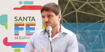 Maximiliano Pullaro habló tras quedar desligado de una causa por corrupción policial\u002E (@maxipullaro)