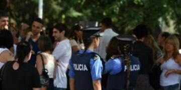 Protesta docente ante la presencia de Bullrich en Mendoza