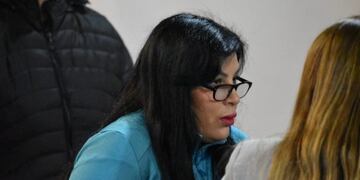 Claudia Concha Ávila acusada de haber asesinado a su pareja en un hotel de la ciudad de Ushuaia y luego querer montar una escena de \