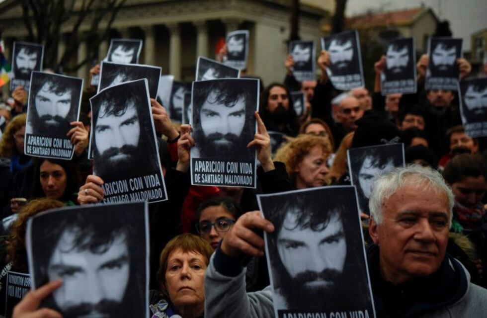 Denunciaron que Santiago Maldonado estuvo en el este de Mendoza y se lo llevaron en una camioneta