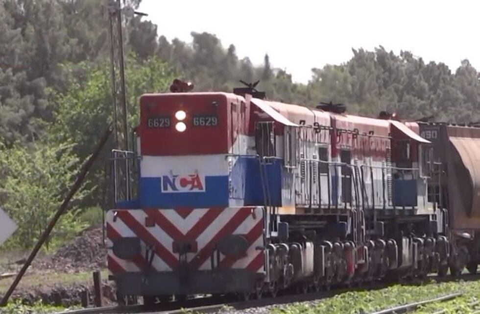 Denuncian que hay obras ferroviarias paradas en el cordón industrial para favorecer a los camioneros