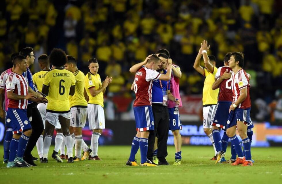 Colombia cayó 2 a 1 ante Paraguay y complicó su clasificación a Rusia