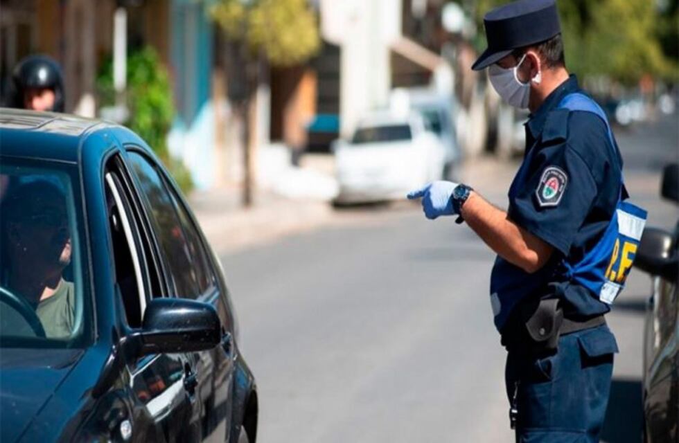 Emergencia Sanitaria: solicitan reforzar la entrega de elementos de protección para personal de salud y seguridad