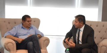 El vicegobernador Rolando Figueroa y el senador Guillermo Pereyra intercambiaron opiniones sobre una agenda institucional y política de la provincia\u002E