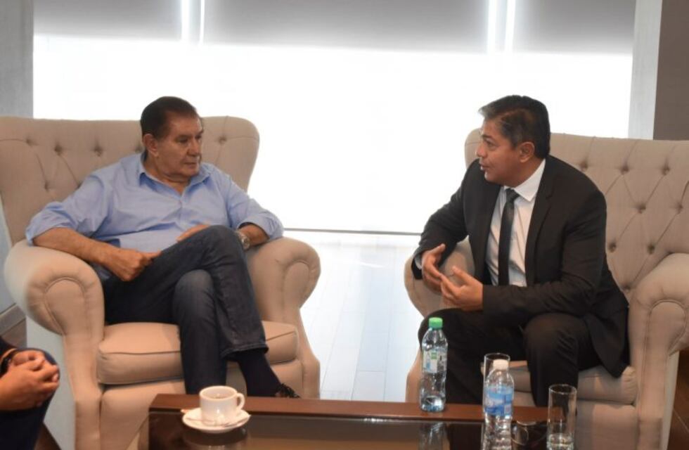 Rolando Figueroa se reunió con el senador Guillermo Pereyra