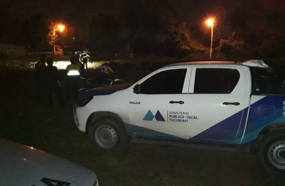 Mataron a un hombre en una cancha de fútbol