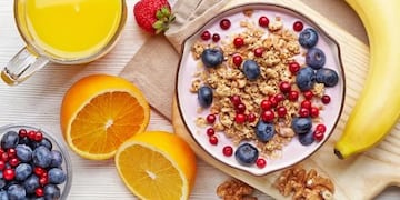 Cinco desayunos rápidos y saludables para el verano