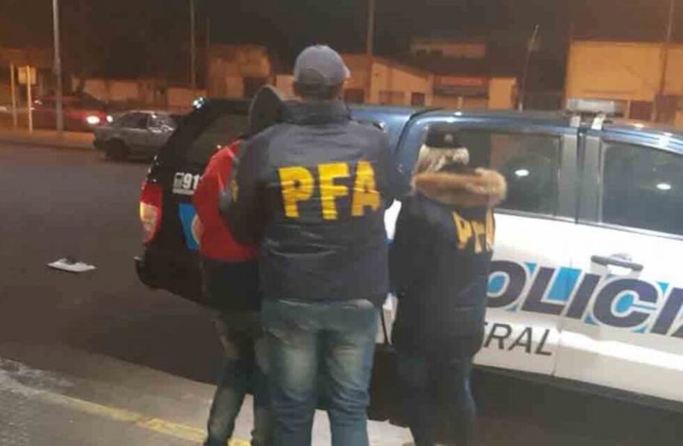 Un hombre acusado de trata de personas fue detenido en la terminal de ómnibus de Bahía