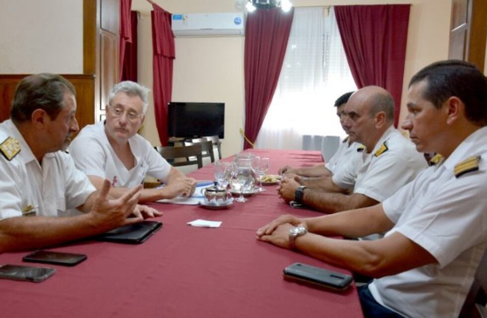 Crisis HNPB: El Subjefe de la Armada se reunió con autoridades del nosocomio