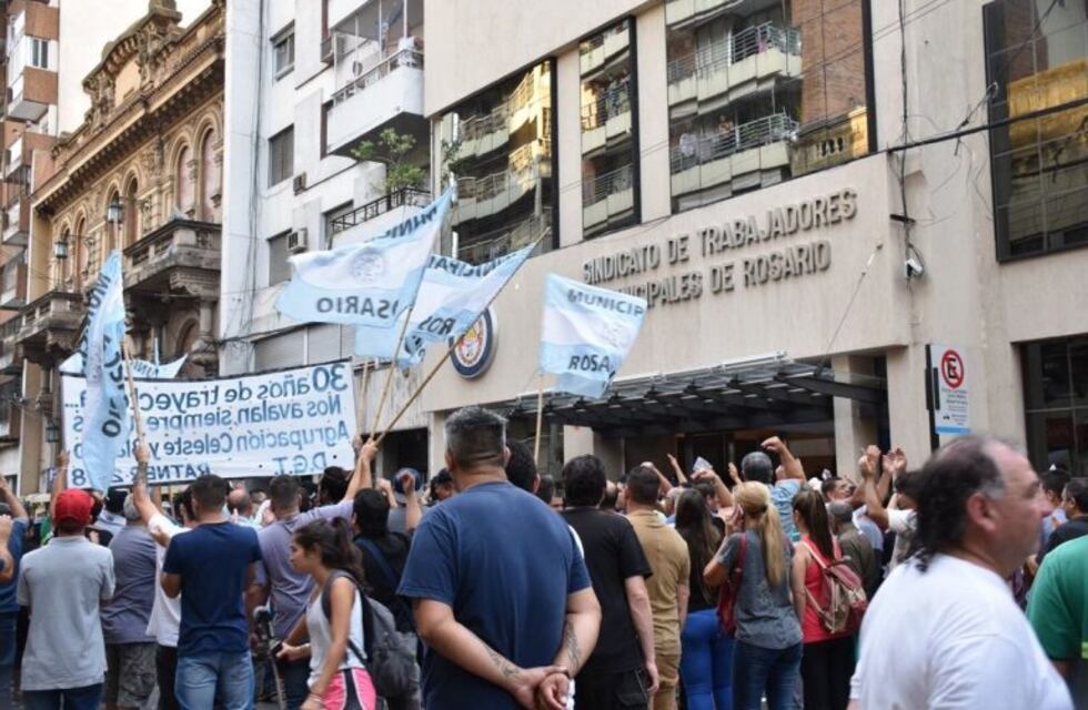 Municipales vuelven a parar 48 horas la semana que viene