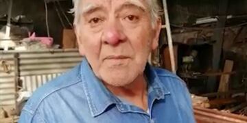 José Carmona, es jubilado y metalúrgico a los 76 años y perdió todo en un incendio\u002E