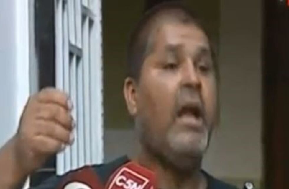 Los padres de los niños muertos hallados en una heladera piden ayuda para enterrarlos