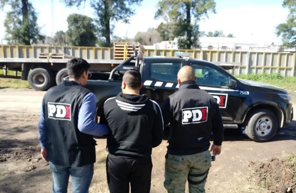 Detuvieron a docente que acosaba a una alumna de 12 años en Progreso