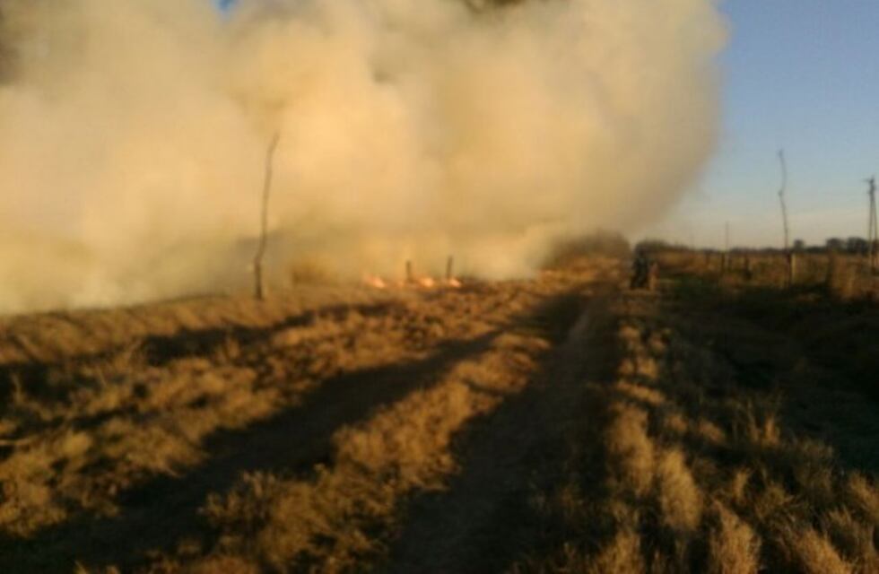 Dos muertos en un incendio rural en el límite con Morteros
