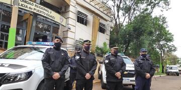 La provincia entregó dos camionetas a la Policía de Iguazú