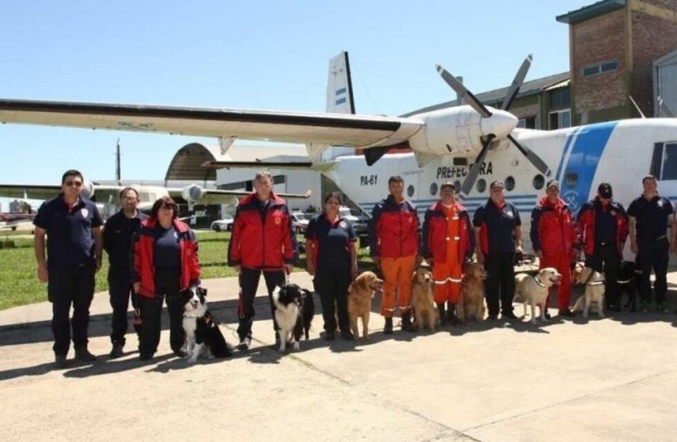 La mitad de la brigada canina que encontró el cuerpo en el río Chubut es de Santa Fe