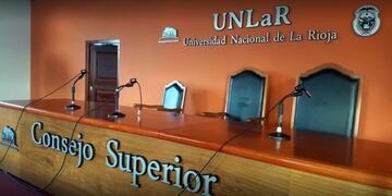 La UNLaR determinará hoy el calendario de exámenes finales