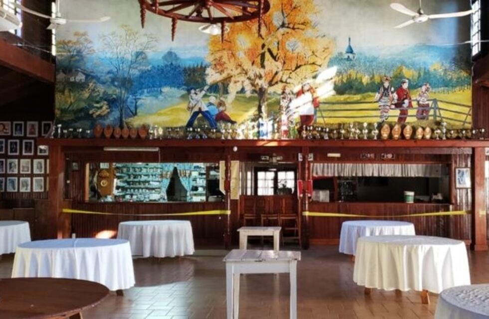 Colectividades de Oberá ofrecen sus platos gastronómicos en el Parque de las Naciones